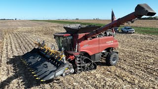 Class 8 Case IH Combine Running Up To 4000 Bushels Per Hour [upl. by Cath]