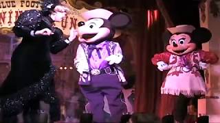 Tokyo Disney Land Slue foot Sues Dinning and FunChristmas Ver [upl. by Goodill]