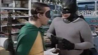 Cha Cha Cha  Batman en la panaderia [upl. by Ardnua]