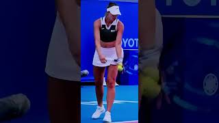 Magda Linette y el servicio Previas Thailand Open 2024 [upl. by Zakarias]