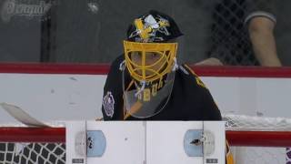 Fleury sends Pickards water bottle back to him curling style [upl. by Bidget]