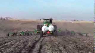 Dalton Ag 2012 55 Anhydrous Ammonia Bar in action [upl. by Akimahs]