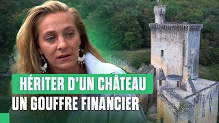 Château délabré  Cette famille veut le sauver à tout prix [upl. by Kirven]