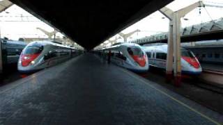 Song quotMoskvaquot by Oleg Gazmanov and departure of Sapsan train [upl. by Abe775]