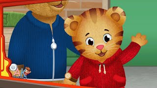 DANIEL TIGERS Neighborhood Games Episode 1304 [upl. by Anneres]