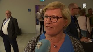 Inloopavond over azc Hellevoetsluis druk bezocht [upl. by Cynth]