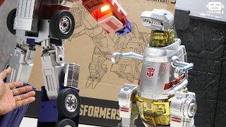 Unboxing Auto Transform Transformers Grimlock G1 Flagship by Robosen [upl. by Merete]