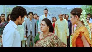 SVSC Dil Raju  Tuneega Tuneega Scenes  Sumanths love for Rhea revealed [upl. by Nelli]