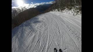 札幌国際スキー場。初心者用メルヘンコース。メルヘンクワッドリフト降り場から。 [upl. by Ecinnej256]