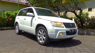 2011 Suzuki Grand Vitara 24 JLX INDO full indepth tour review [upl. by Nappie605]