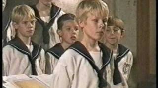 Knabenchor Solvguttene Guttekor Oslo 1996 Part I  Panis AngelicusPié Jesu [upl. by Silvanus]