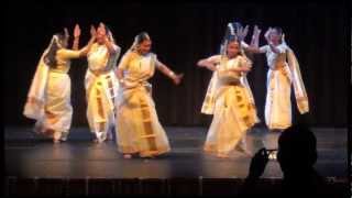 Kaikotti Kali Kerala Folk Dance  TFA Navarathri 2012 [upl. by Lunseth854]