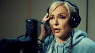 Googoosh  Mosalase Khatereha Official Music Video [upl. by Ilona]