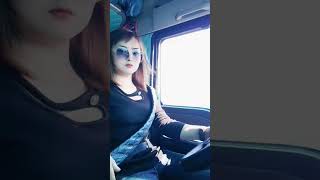 mooie vrouwelijke chauffeur dailyvlog car driving truck girl truckgirl chinese ladydriver [upl. by Yolanthe]