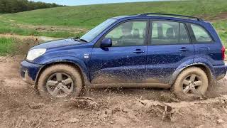 RAV4 gen2 off road Salisbury plain pt1 [upl. by Enylhsa]