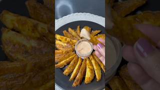 Potato wedges recipe easyfoodtomakeathome viralfoodshorts viralshorts [upl. by Drusie]