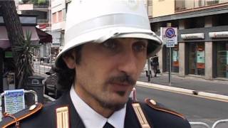 Mestieri e professioni agente di Polizia Roma Capitale [upl. by Naiviv]