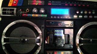 Lasonic G31 boom box  iPod dock with rockbox [upl. by Behnken]