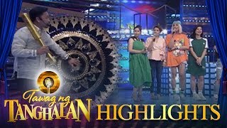 Tawag ng Tanghalan Jhong shows off the new quotgongquot [upl. by Shoemaker793]