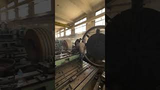 Slewing bearing repair machining turning manualmachinist [upl. by Litsyrk]