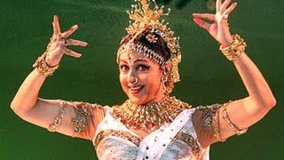 Hema Malinis Awesome Dance Performance [upl. by Namie]