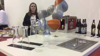 Bier Roboter Weizen auf der Messe Stuttgart [upl. by Dysart]