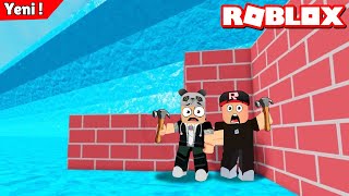 Bir Ev Yap ve Tsunamiye Karşı Kendini Savun   Panda ile Roblox Build to Survive the Tsunami 🌊 [upl. by Nnayelsel]