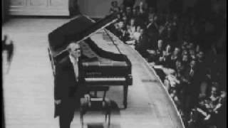 Sviatoslav Richter plays Brahms Concerto No 2 in Bflat major Op 83 25 [upl. by Sirrap]