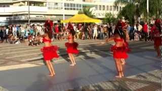 Groupe de danse tahitienne à Nouméa [upl. by Yarled144]