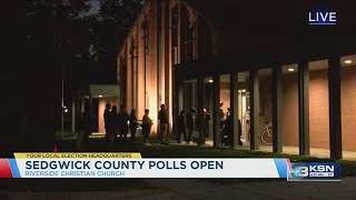 Kansans line up to vote on Election Day [upl. by Ennaesor]