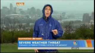 Mike Seidel The Today Show Cincinnati Midwest Tornado Threat 11172013 [upl. by Robbi]