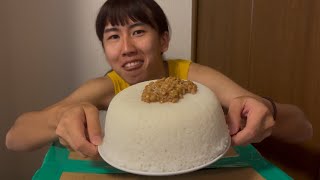 お米5合を納豆1パックで食う男〜A man who eats a lot of rice with one pack of natto〜 [upl. by Avihs]