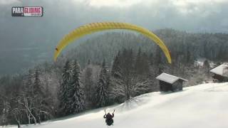 Paragliding Interlaken winter [upl. by Anaimad]