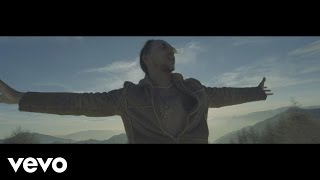 Laioung  Vengo dal basso Official Video ft Guè [upl. by Critchfield793]