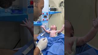 moro reflex for examination of neonatal nervous system cute [upl. by Covell]