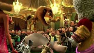 Madagascar 3  extrait quotJe suis le leaderquot VF [upl. by Cavanagh]