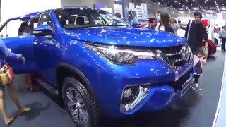 Video Toyota Fortuner 2015 2016 Top model 4WD [upl. by Lello]