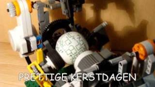 LEGO Mindstorms Christmas Ball Plotter [upl. by Giselbert]