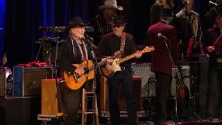 Willie Nelson amp Merle Haggard quotPancho and Leftyquot [upl. by Merton]