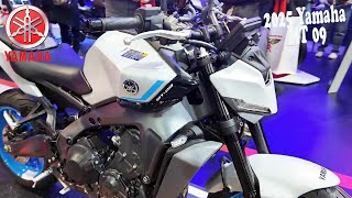 2025 Yamaha MT 09 [upl. by Eidac]