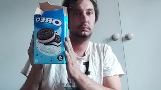 i try the oreo ice cream sandwich [upl. by Akehsay]