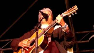 JOAN BAEZ  Dont Think Twice  Santa Monica Pier July 9th 2009 DYLAN IMPRESSION [upl. by Wilden]