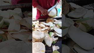 nariyal Pani Kaise nikalecoconut water cutting style tnfruit coconut trending food md [upl. by Rakia]