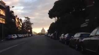 Roma Via Piccolomini  Leffetto Cupola di San Pietro [upl. by Sakmar]