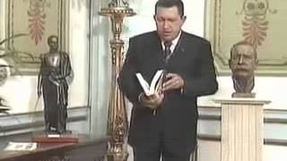 3 Jun 2004 Hugo Chávez acepta llamado a referéndum revocatorio presidencial en cadena nacional [upl. by Ayocat]