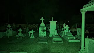 Explorando esta Parte del Cementerio de la niñ4 😱✝️‼️ [upl. by Ala132]