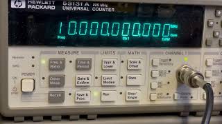 Racal 9475 Rubidium Frequency Standard [upl. by Akiemat121]