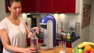 Comment utiliser la machine SodaStream Fizz [upl. by Nollaf924]