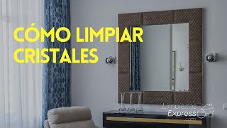 Cómo limpiar los cristales con vinagre y agua ▶ Tips de limpieza [upl. by Nahsrad]