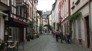 Bernkastel Kues Weinort an der Mosel  Deutschland  Burg Landshut  Reisebericht [upl. by Itsirc]